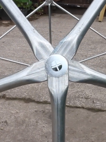 Geodome Metalni spoj - Na upit
